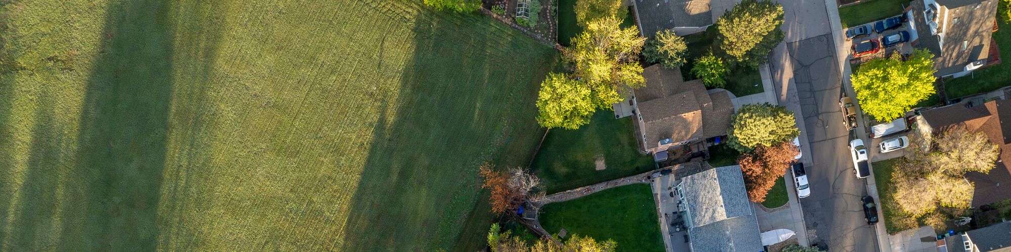 AdobeStock_830122761_6x1-5